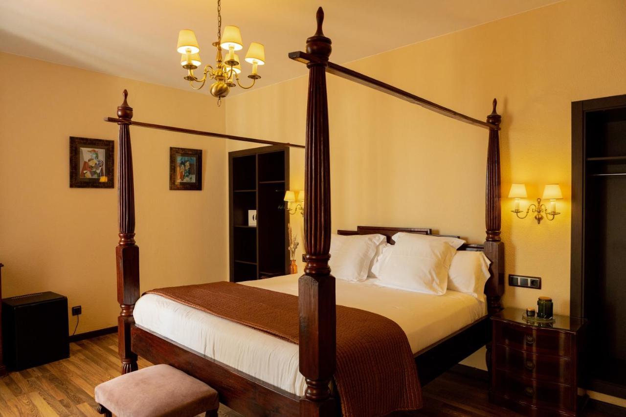 Hotel Roger De Flor By Seleqtta يوريت دي مار المظهر الخارجي الصورة