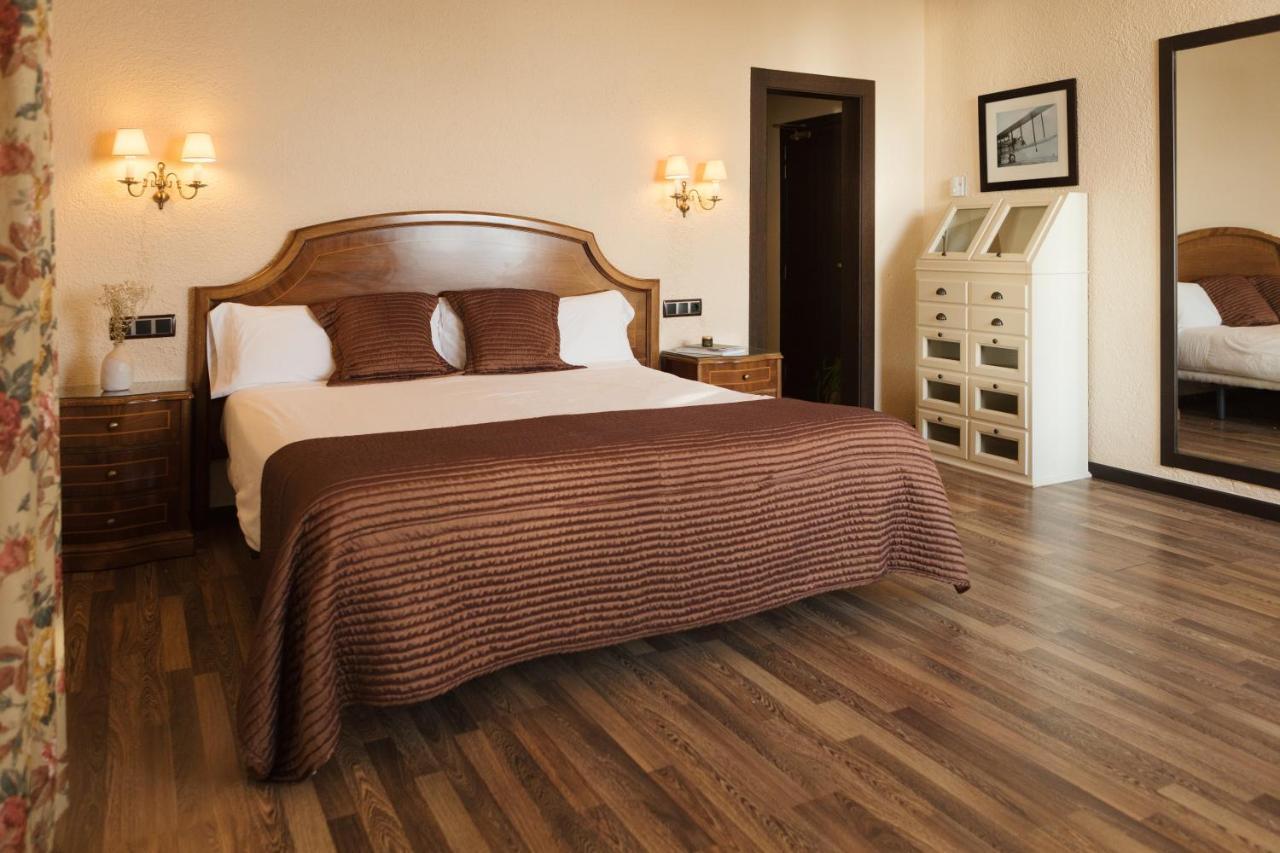 Hotel Roger De Flor By Seleqtta يوريت دي مار المظهر الخارجي الصورة