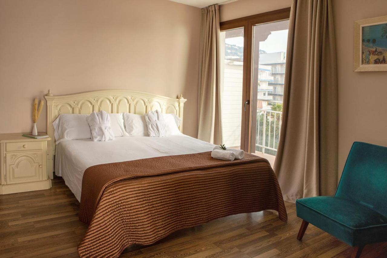 Hotel Roger De Flor By Seleqtta يوريت دي مار المظهر الخارجي الصورة